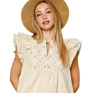 NWT Umgee - Boutique Cottage Core Eyelet Blouse | Flutter Sleeve Small